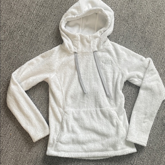 The North Face Tops - North Face White Fuzzy Sweatshirt